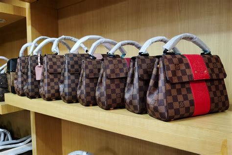 versace luis vuitton dg replica bags from china|china counterfeit louis vuitton bags.